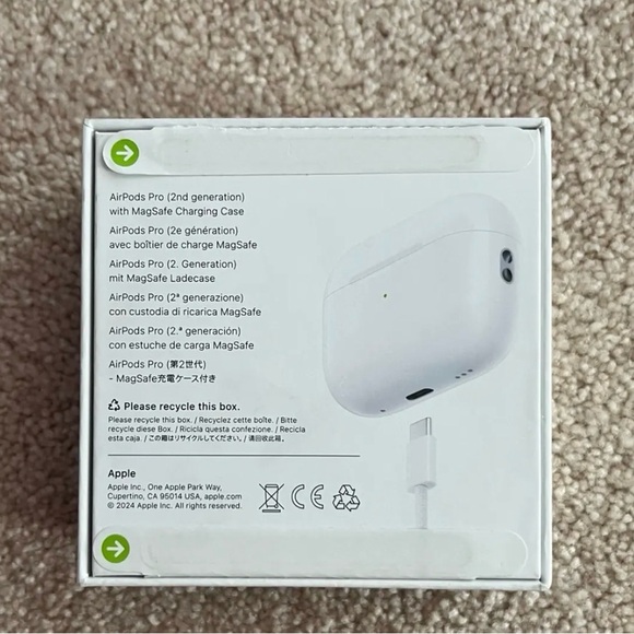 Apple White Wireless Earbuds